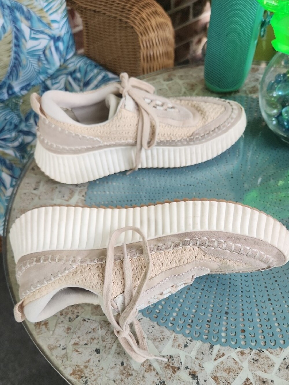 Dolce Vita Women's Woven Lace-Up  Sneakers in Light Beige and Cream DOLEN STYLÈ - Picture 3 of 6